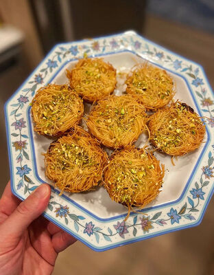 쿠나파 반죽. 유럽연합 표준 중국 공장, 패스트푸드 & 테이크아웨이 적응, 대량 공급